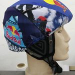 Reklamní lyžařské potahy na helmy