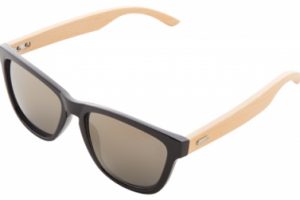 Plastové sluneční brýle s nožičkami z bambusu a metalickými čočkami. S ochranou UV 400.